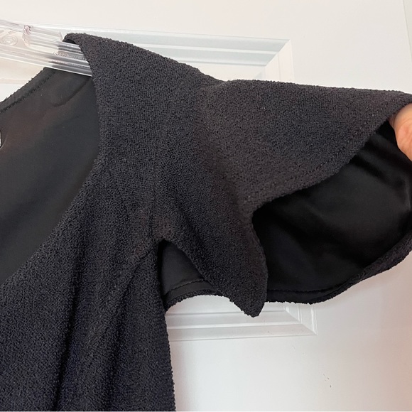 Beautiful St. John’s dress, size 8. Worn once. - Picture 3 of 7